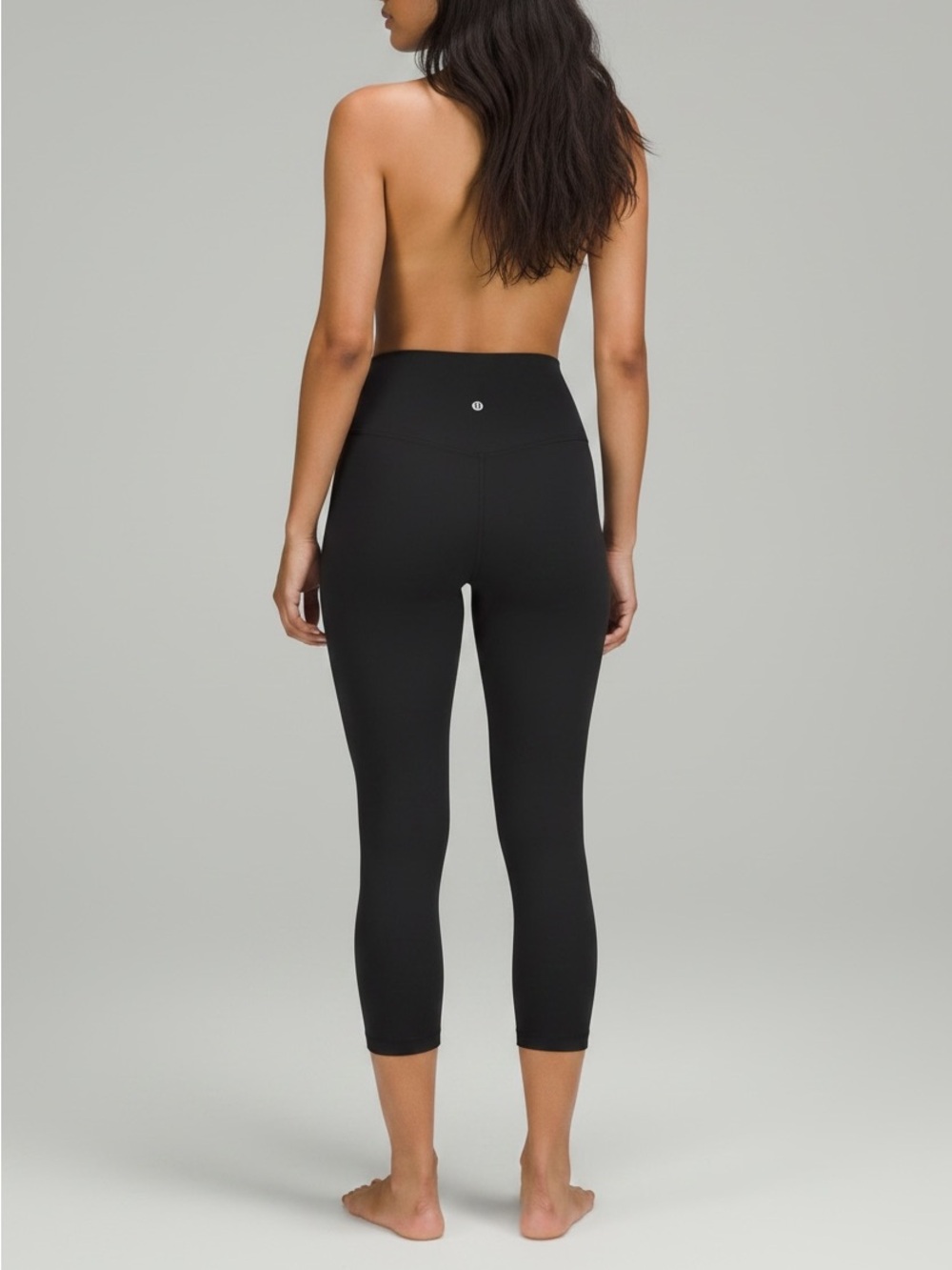 Lululemon Align Crop *21"
Black Size 4